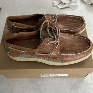 Sperry Billfish Dark tan Men size 7.5 new in box scuffs on the shoe